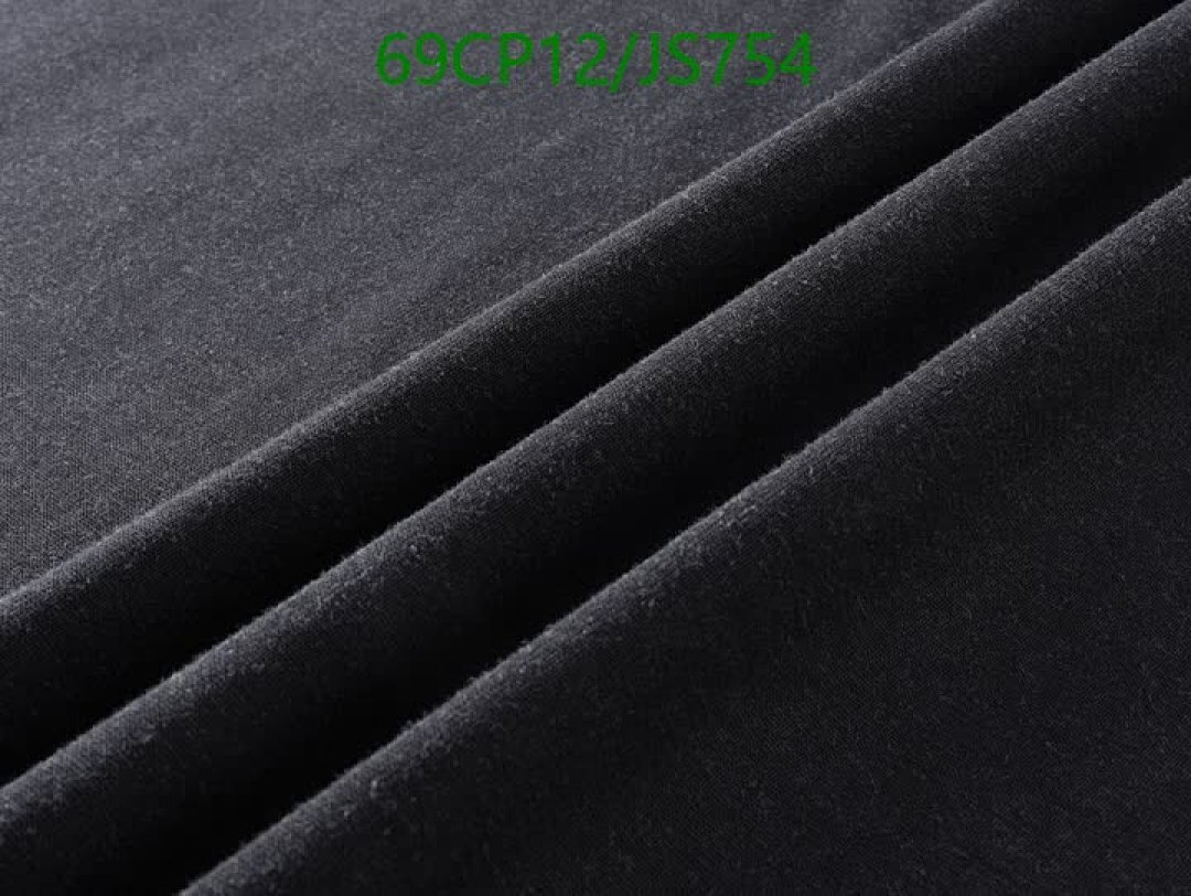 Clothing-Balenciaga Code: JS754 $: 69USD