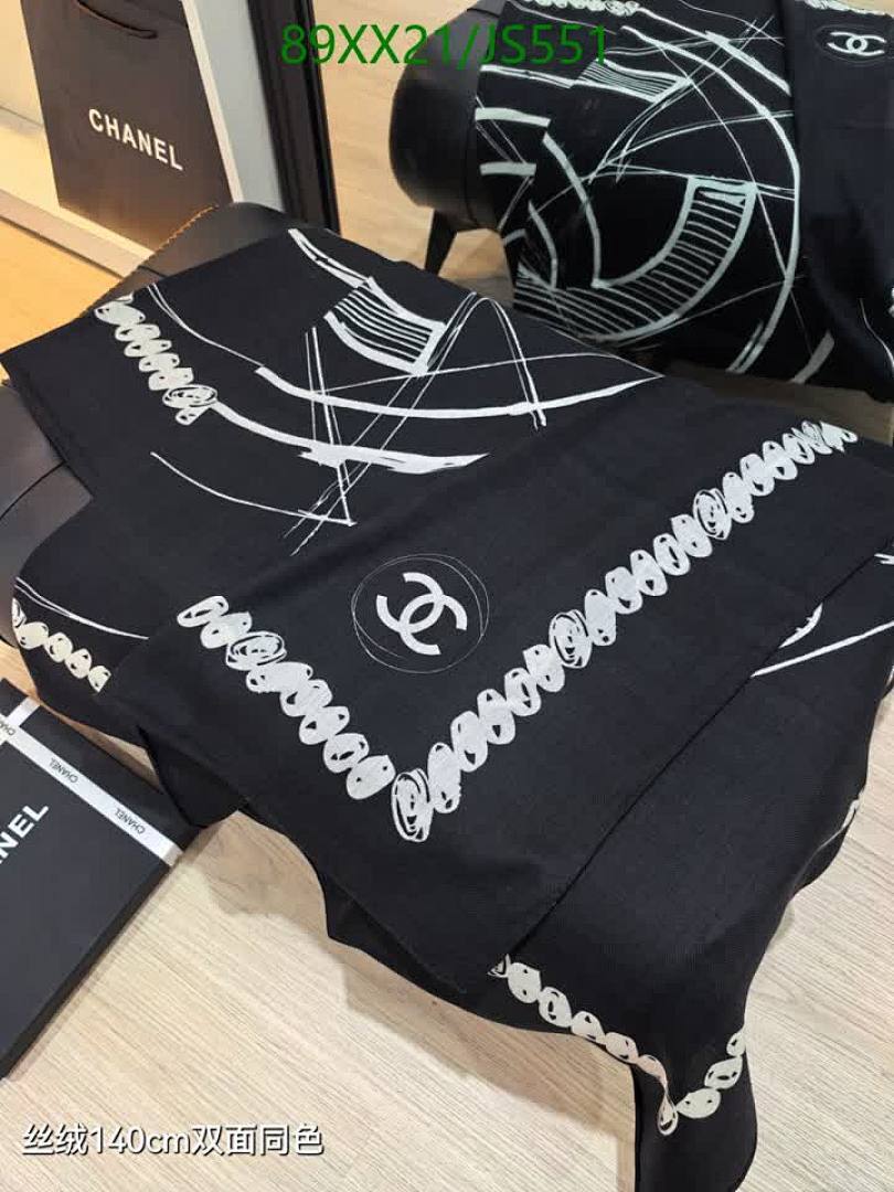 Scarf-Chanel Code: JS551 $: 89USD