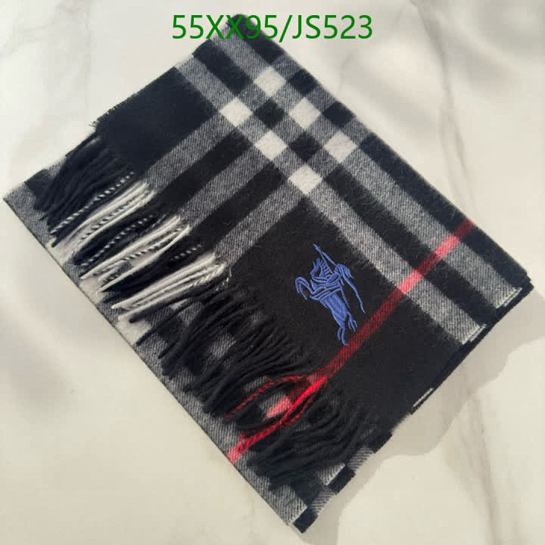 Scarf-Burberry Code: JS523 $: 55USD
