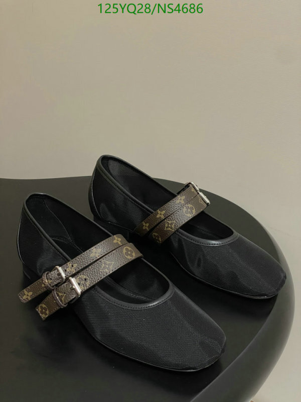 Women Shoes-LV Code: NS4686 $: 125USD