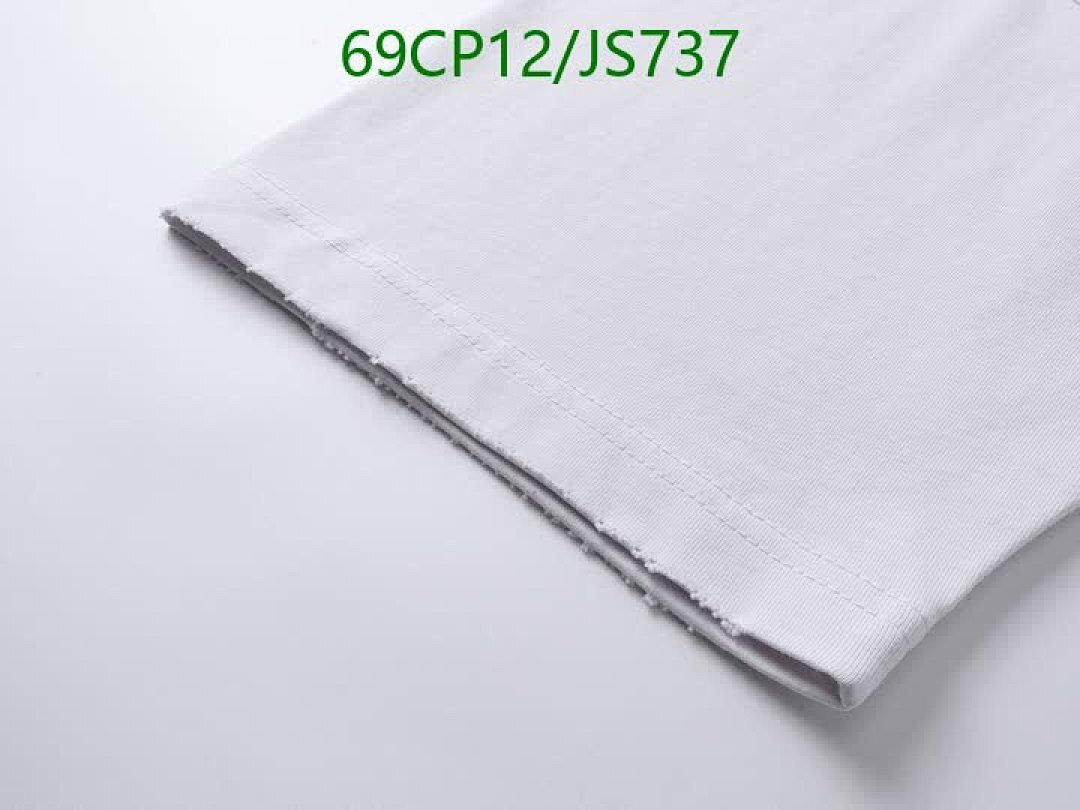 Clothing-Balenciaga Code: JS737 $: 69USD