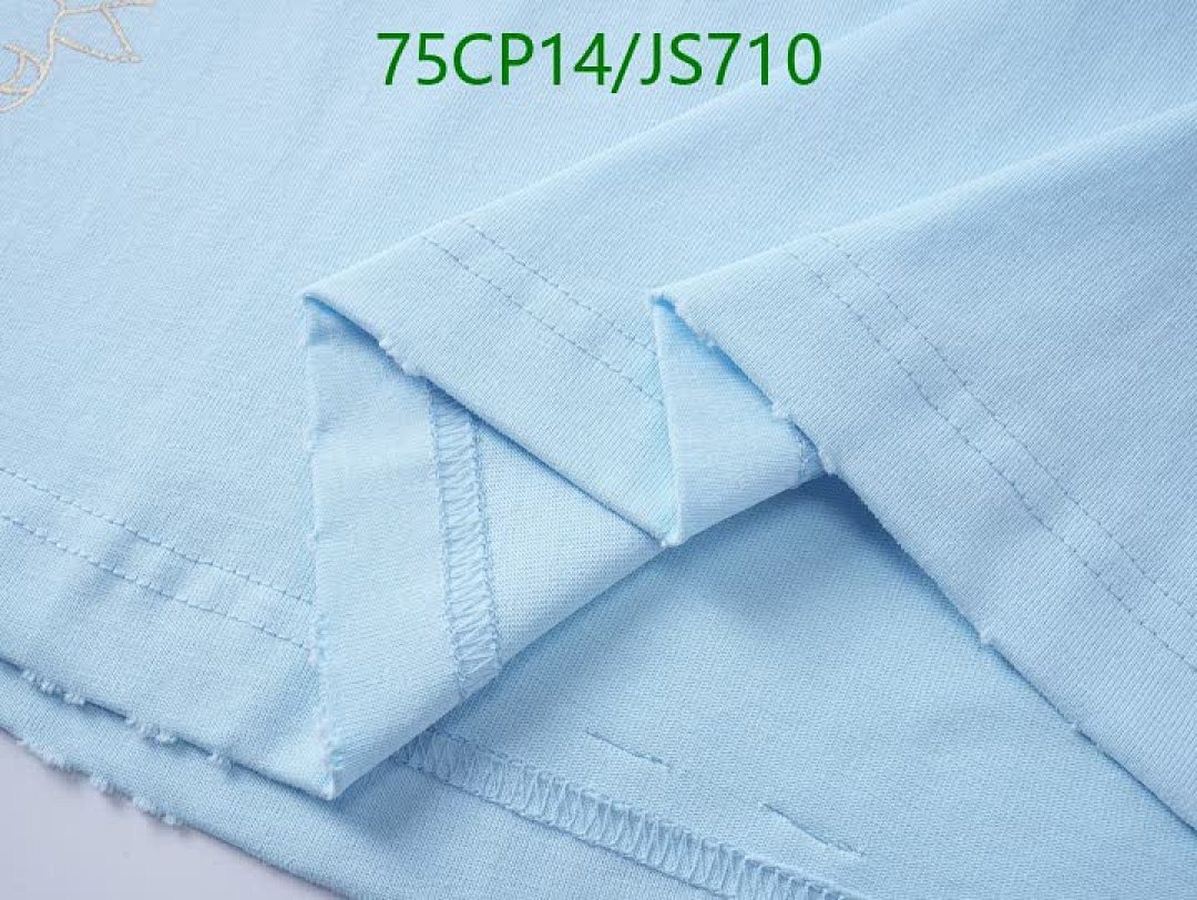 Clothing-Balenciaga Code: JS710 $: 75USD