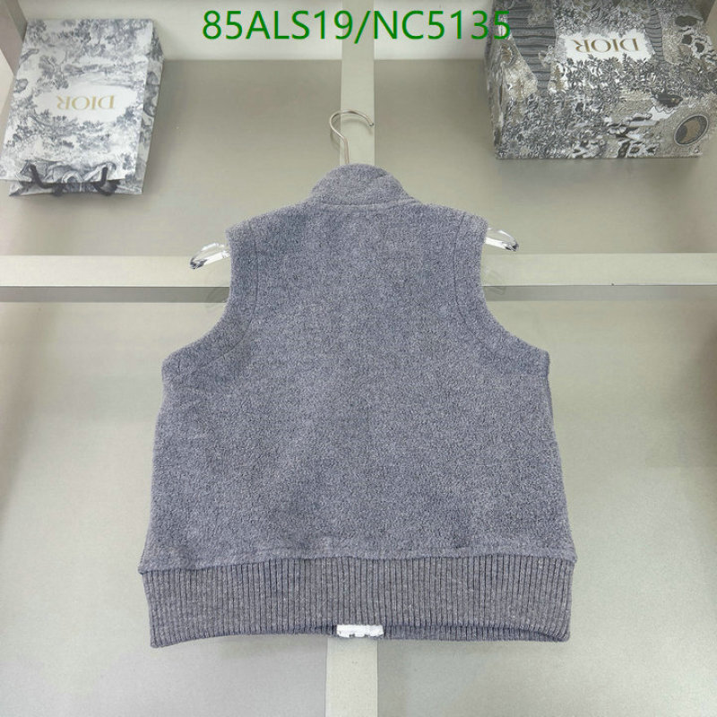 Kids Clothing-Canada Goose Code: NC5135 $: 85USD