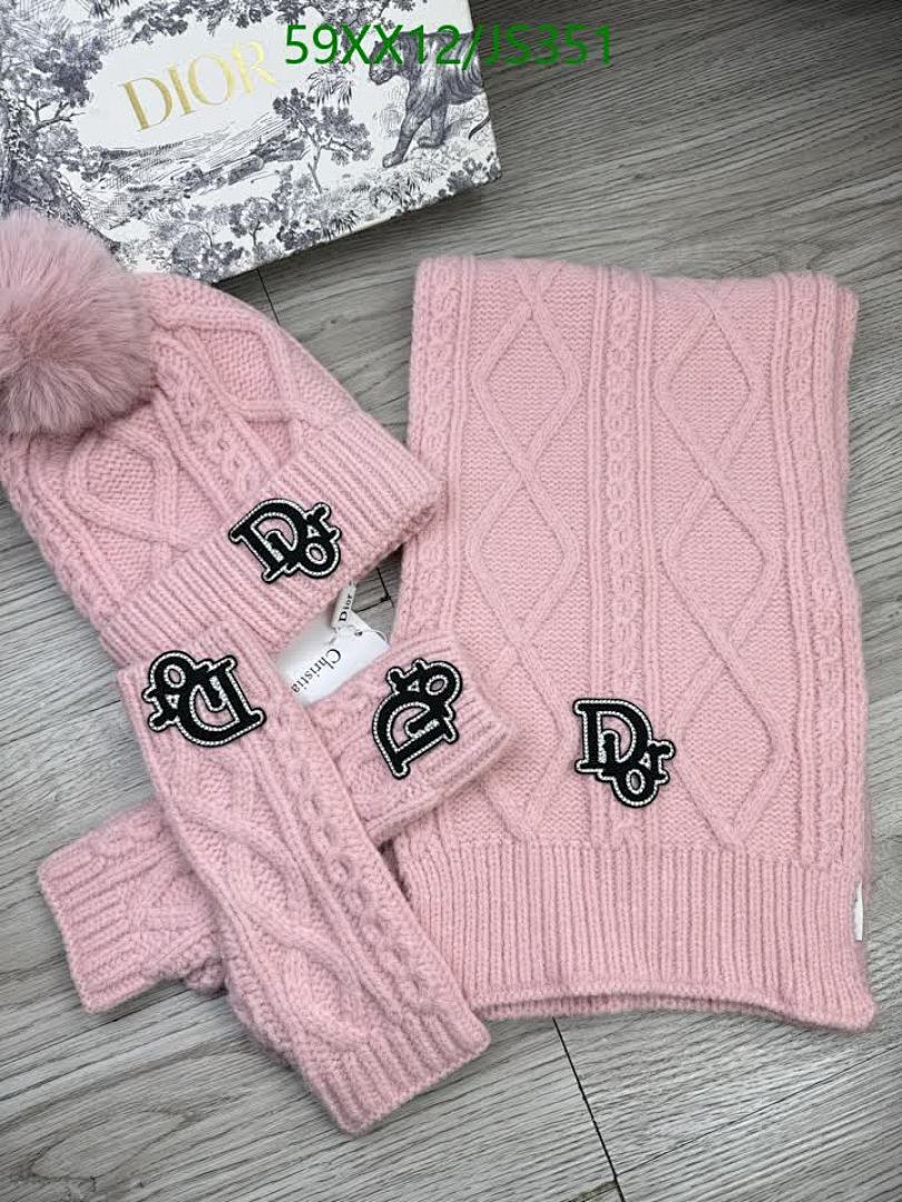 Gloves-Dior Code: JS351 $: 59USD