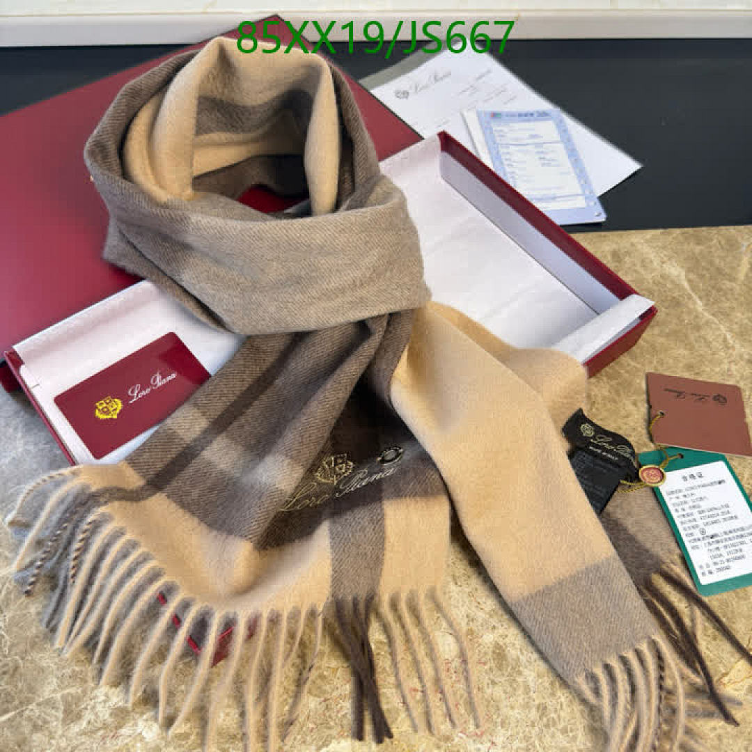 Scarf-Loro Piana Code: JS667 $: 85USD