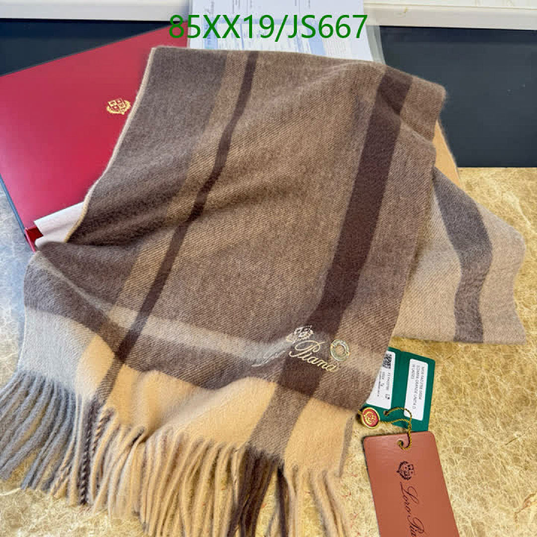 Scarf-Loro Piana Code: JS667 $: 85USD