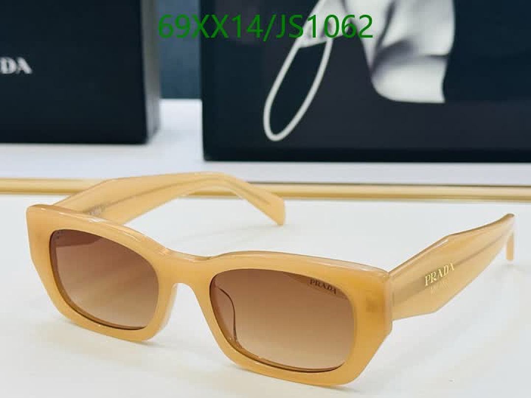 Glasses-Prada Code: JS1062 $: 69USD