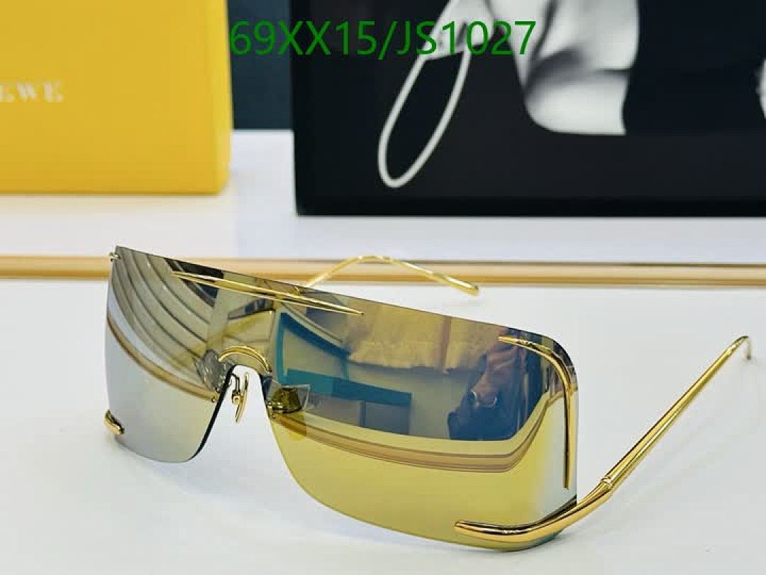 Glasses-Loewe Code: JS1027 $: 69USD