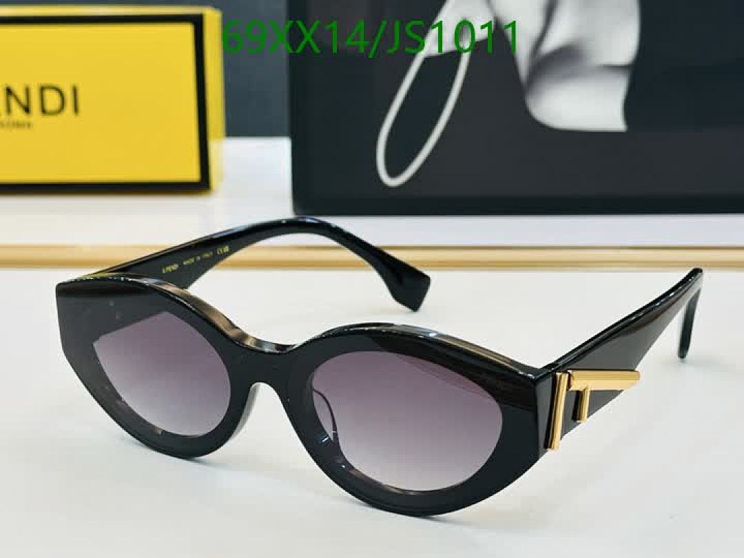 Glasses-Fendi Code: JS1011 $: 69USD