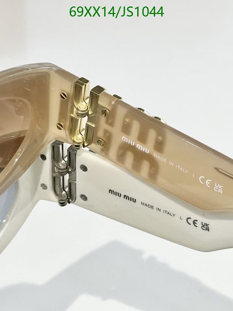 Glasses-MiuMiu Code: JS1044 $: 69USD