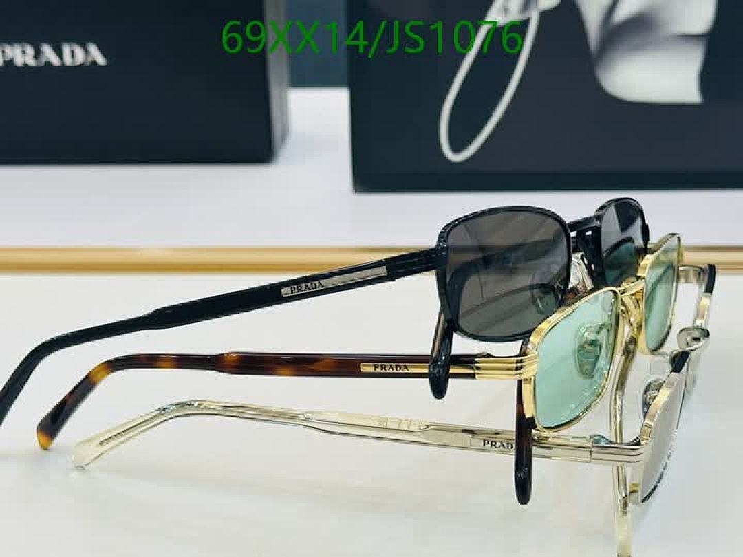 Glasses-Prada Code: JS1076 $: 69USD