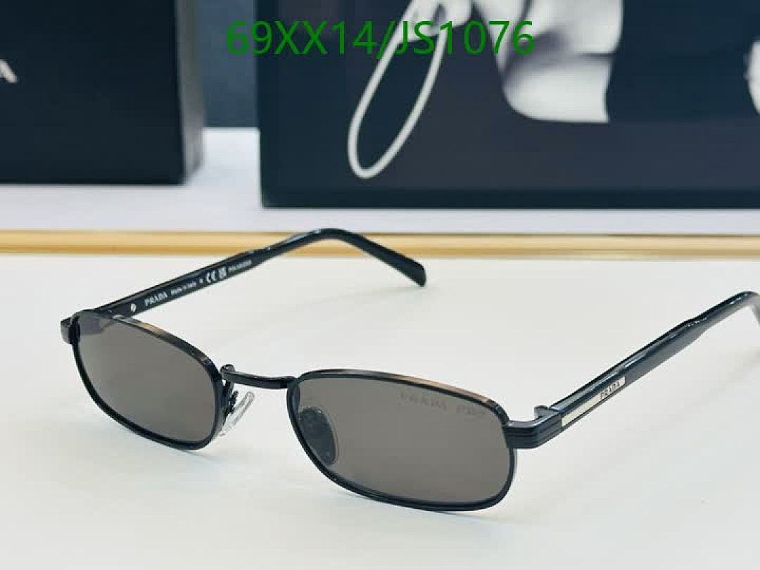 Glasses-Prada Code: JS1076 $: 69USD