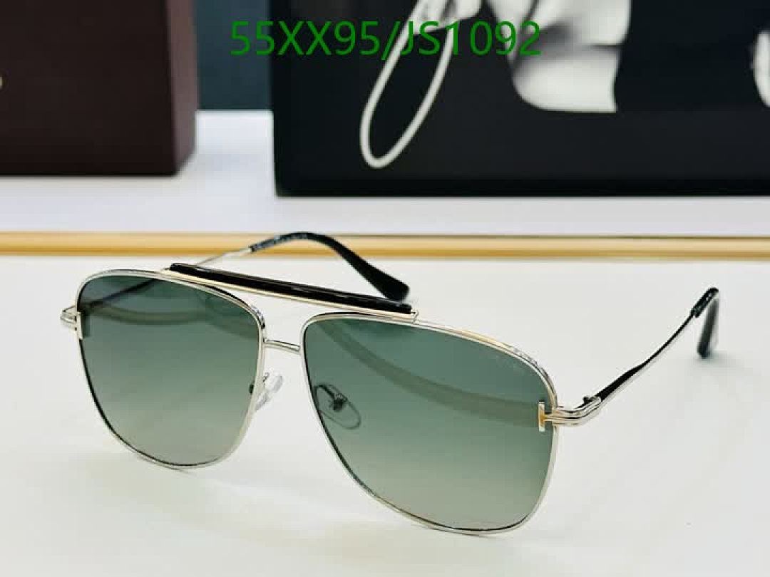 Glasses-Tom Ford Code: JS1092 $: 55USD