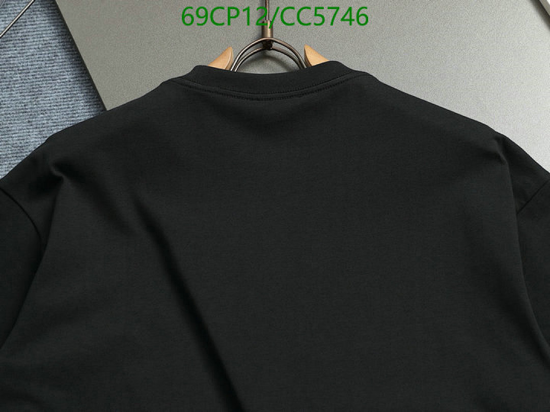 Clothing-Moncler Code: CC5746 $: 69USD