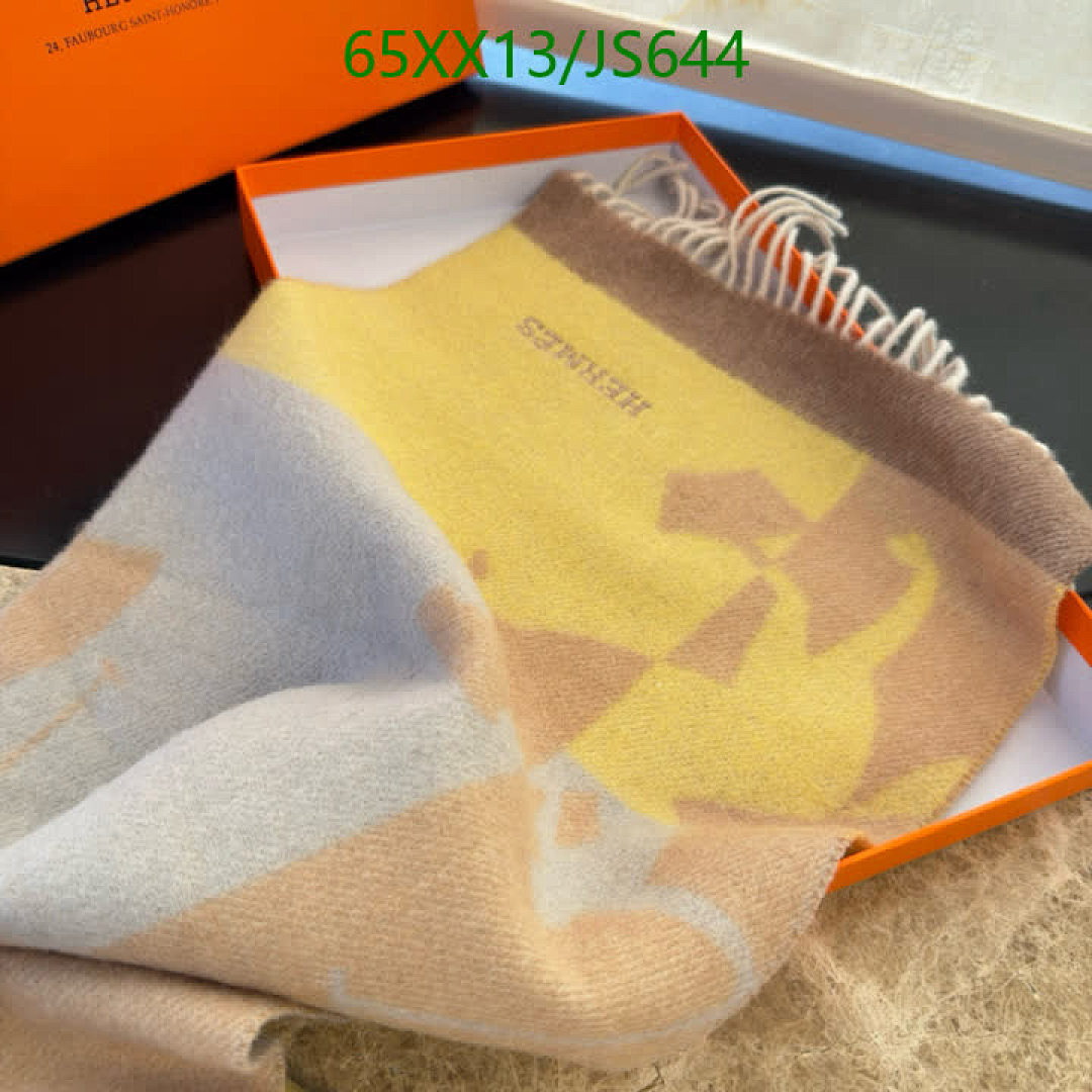 Scarf-Hermes Code: JS644 $: 65USD