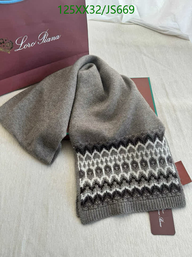 Scarf-Loro Piana Code: JS669 $: 125USD