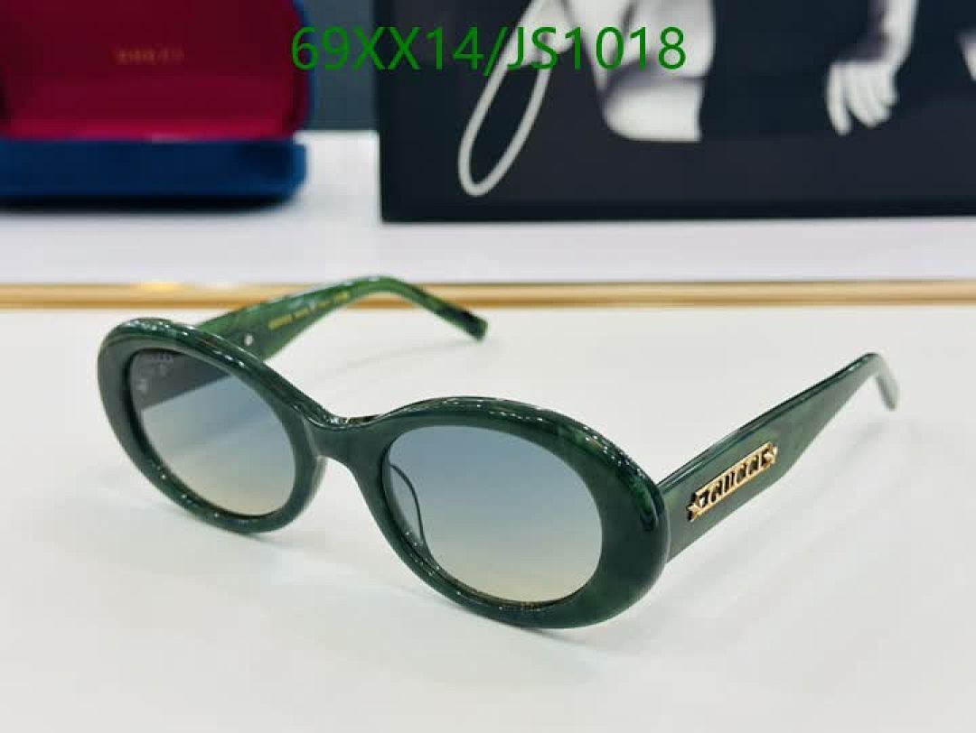 Glasses-Gucci Code: JS1018 $: 69USD