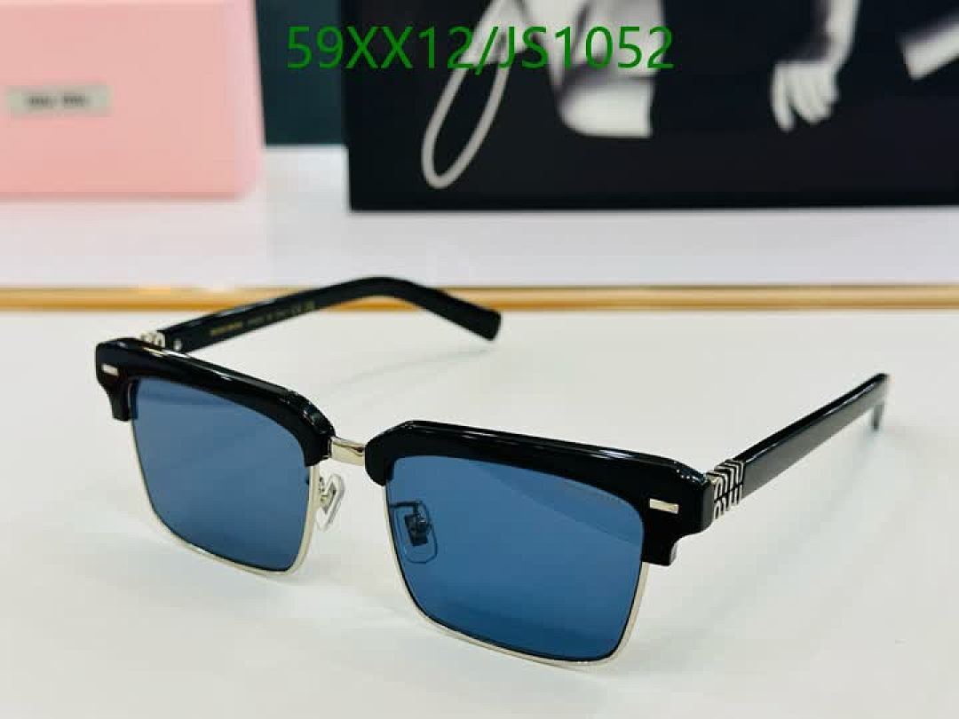 Glasses-MiuMiu Code: JS1052 $: 59USD