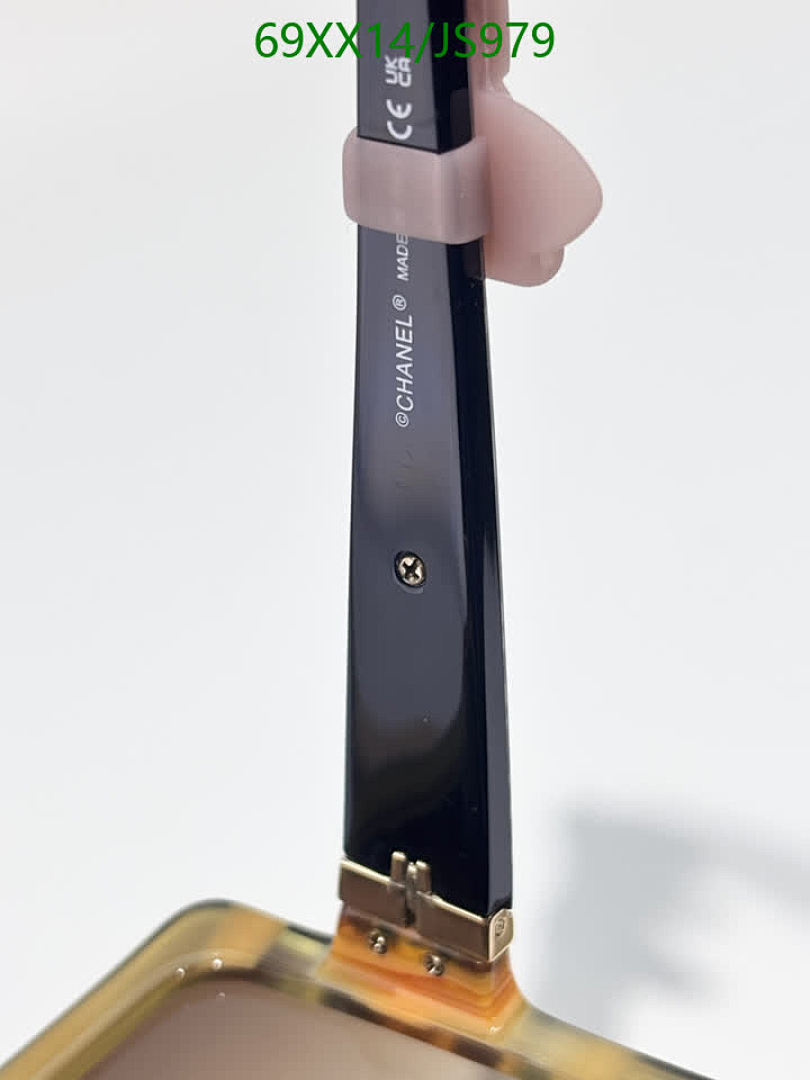 Glasses-Chanel Code: JS979 $: 69USD