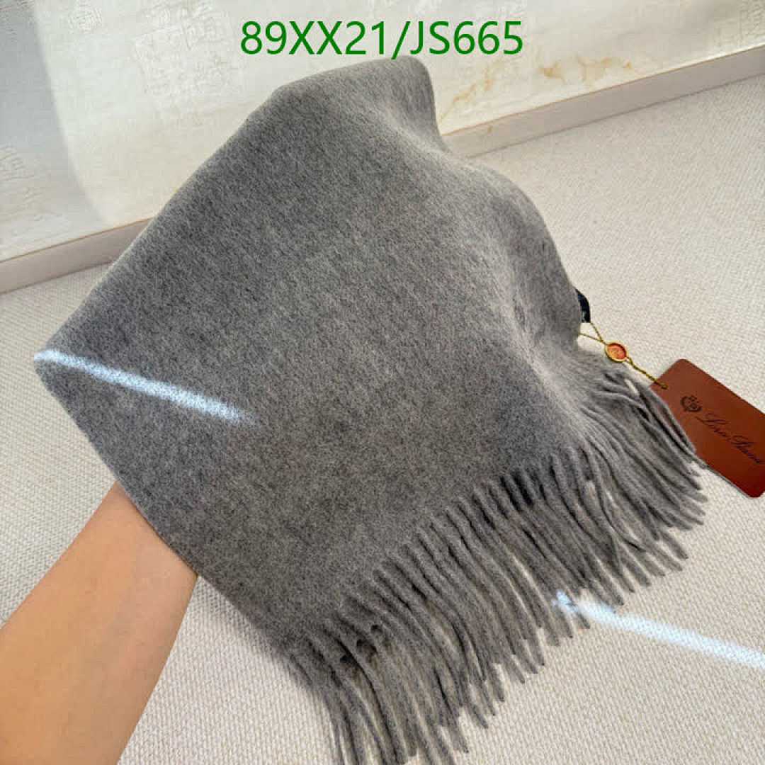 Scarf-Loro Piana Code: JS665 $: 89USD