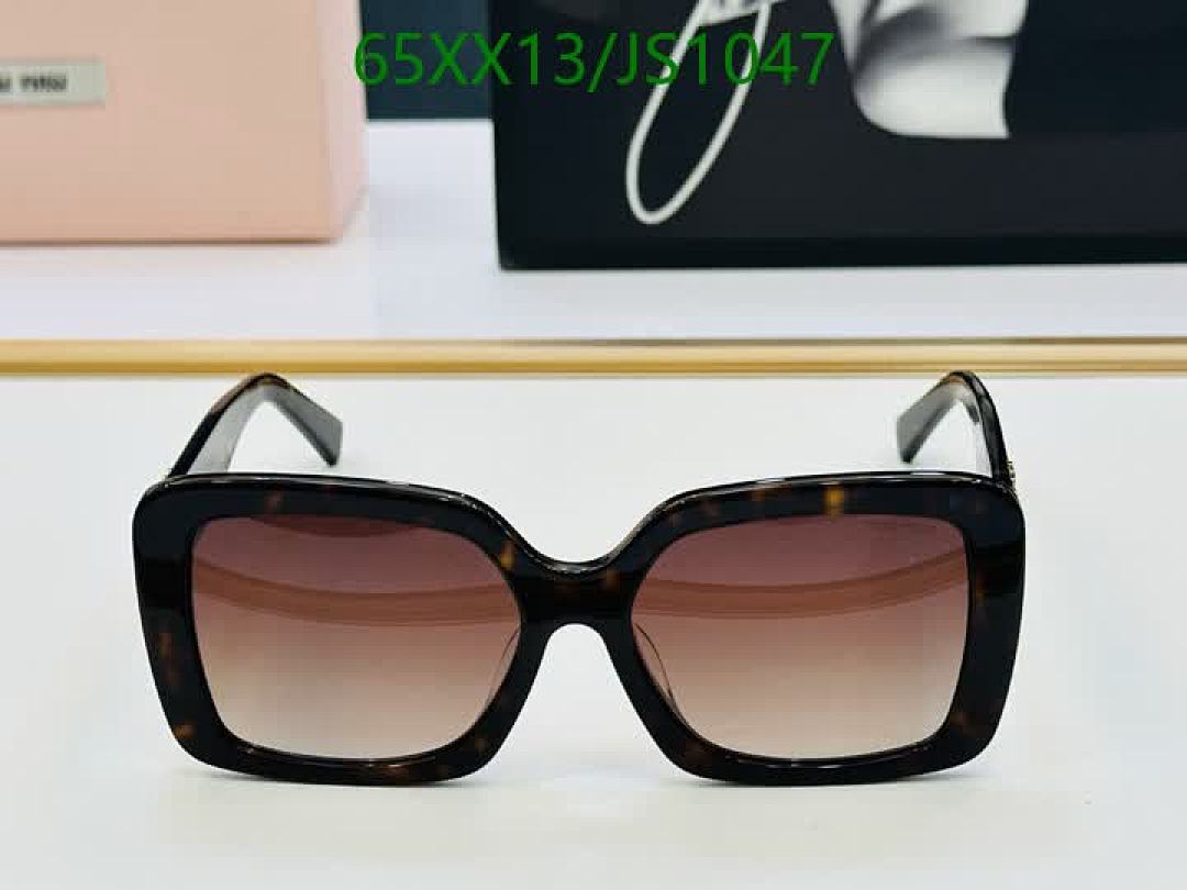 Glasses-MiuMiu Code: JS1047 $: 65USD