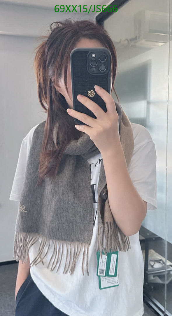 Scarf-Loro Piana Code: JS666 $: 69USD