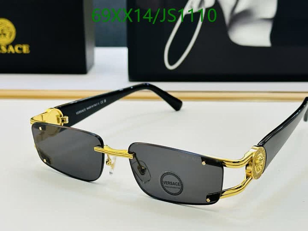 Glasses-Versace Code: JS1110 $: 69USD