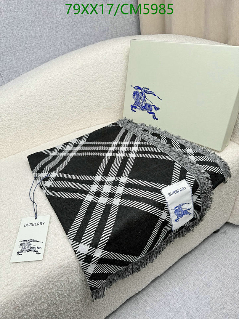 Scarf-Burberry Code: CM5985 $: 79USD