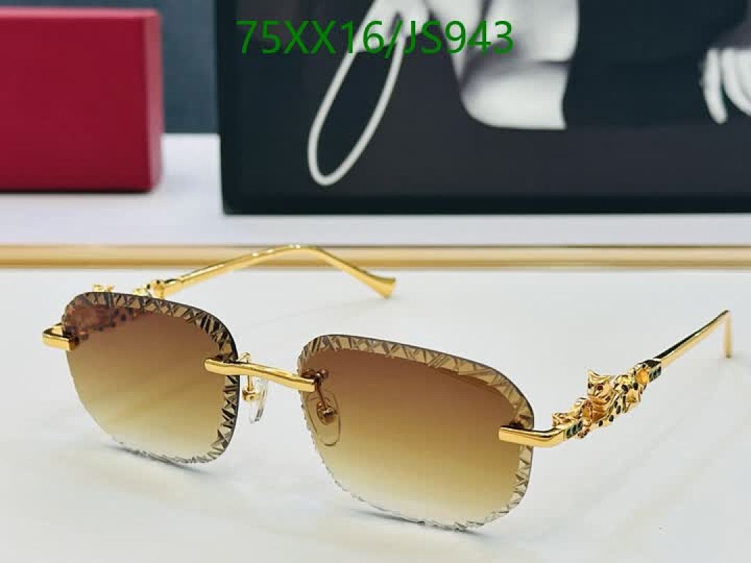 Glasses-Cartier Code: JS943 $: 75USD