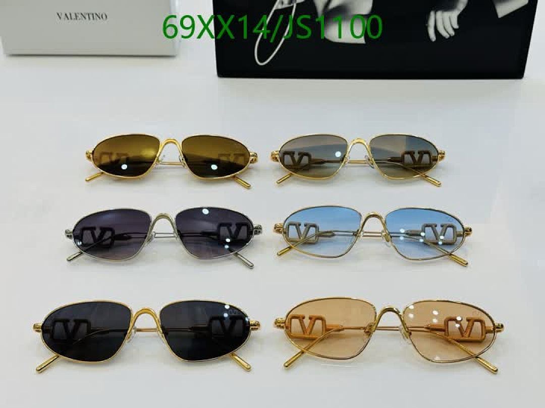 Glasses-Valentino Code: JS1100 $: 69USD