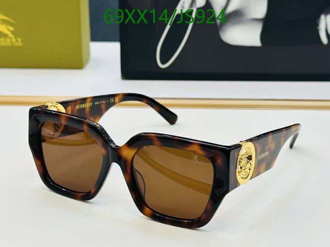 Glasses-Burberry Code: JS924 $: 69USD