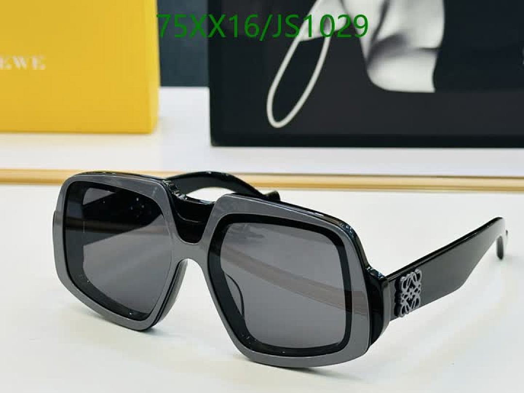 Glasses-Loewe Code: JS1029 $: 75USD