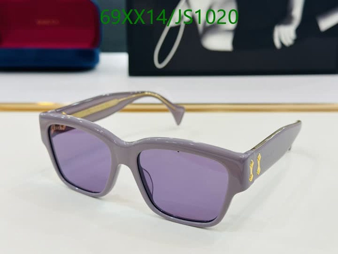 Glasses-Gucci Code: JS1020 $: 69USD