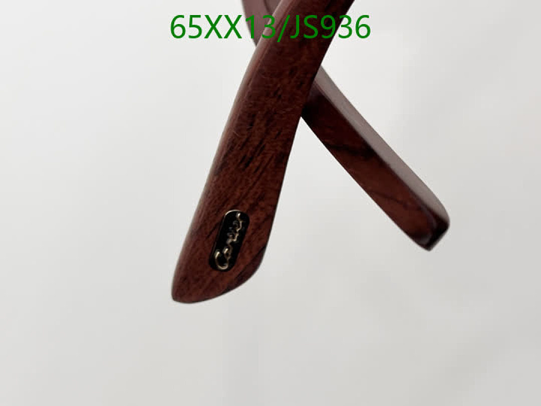 Glasses-Cartier Code: JS936 $: 65USD