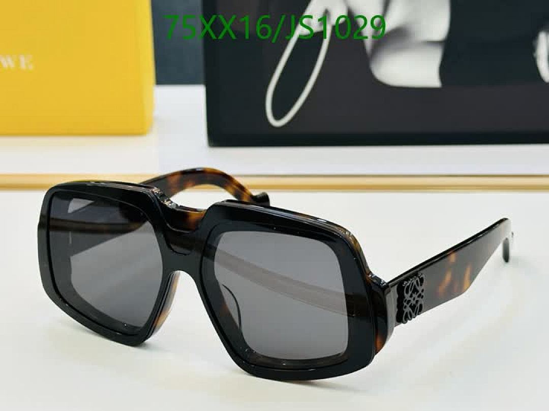 Glasses-Loewe Code: JS1029 $: 75USD