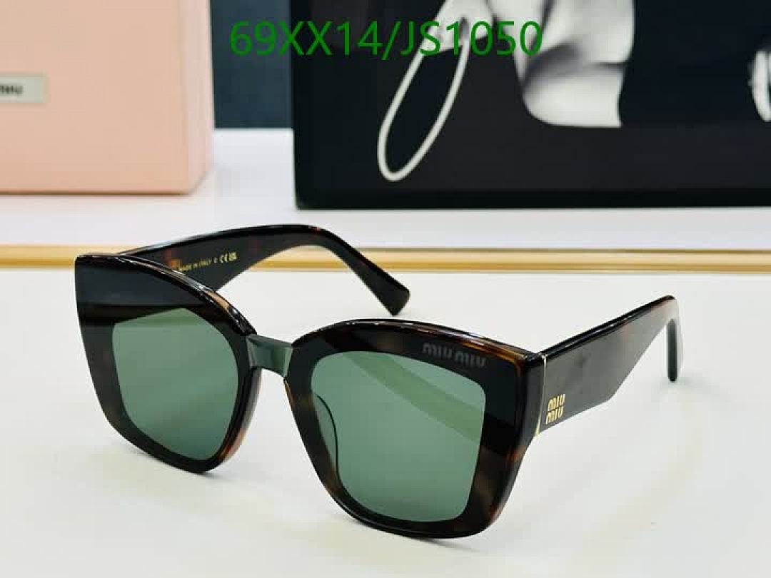 Glasses-MiuMiu Code: JS1050 $: 69USD