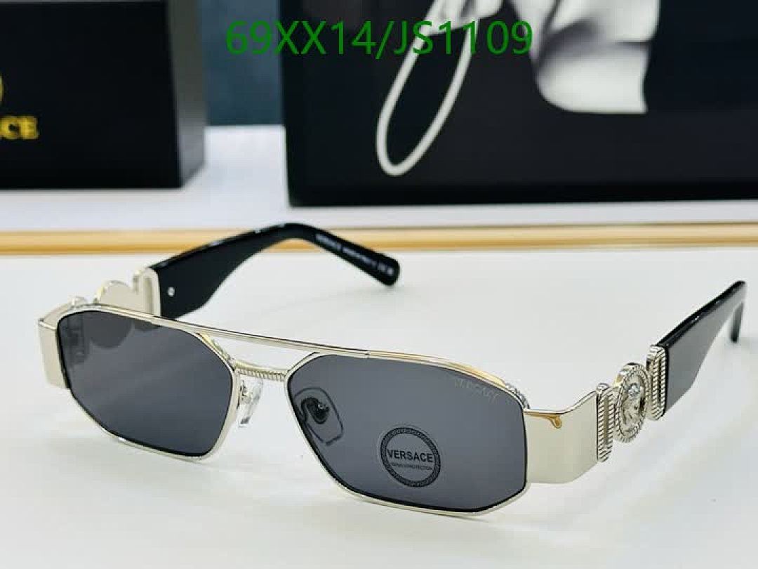 Glasses-Versace Code: JS1109 $: 69USD