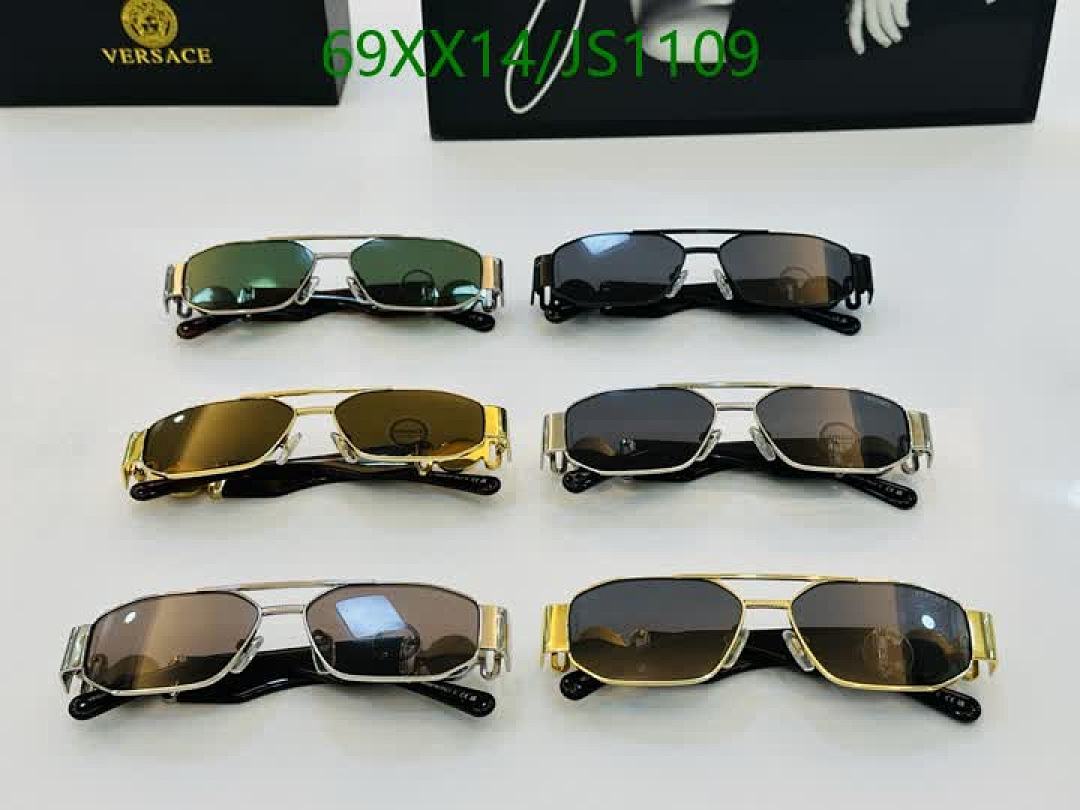 Glasses-Versace Code: JS1109 $: 69USD
