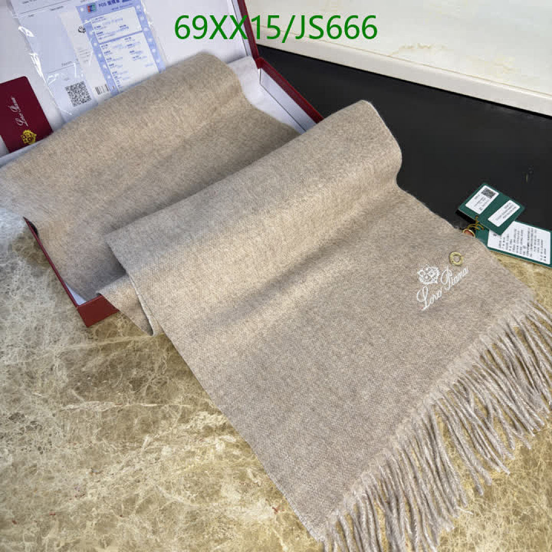 Scarf-Loro Piana Code: JS666 $: 69USD