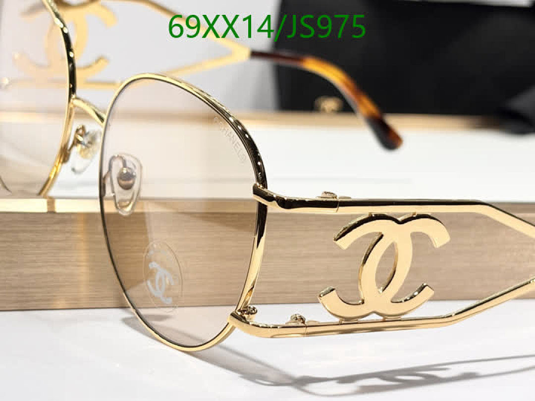 Glasses-Chanel Code: JS975 $: 69USD