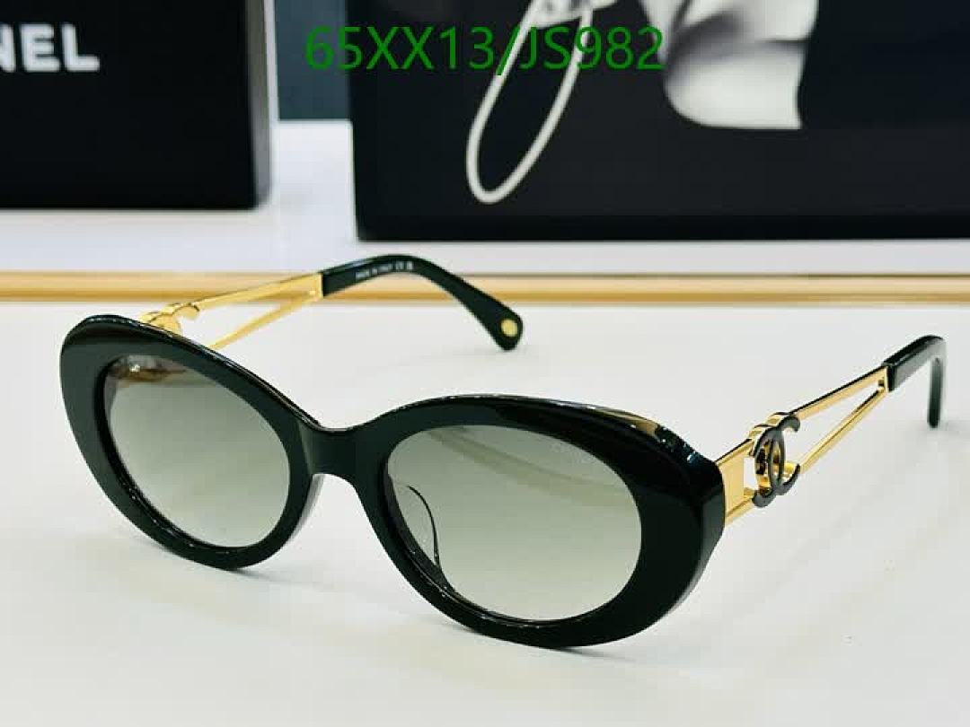 Glasses-Chanel Code: JS982 $: 65USD