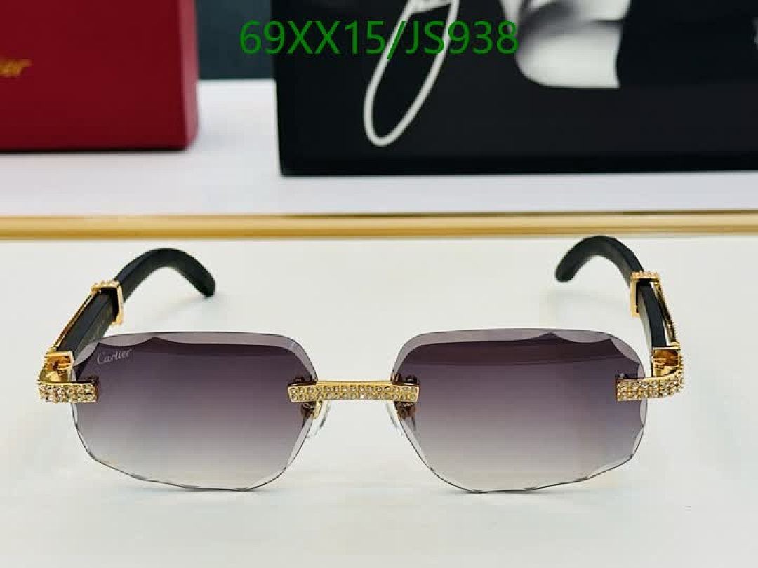 Glasses-Cartier Code: JS938 $: 69USD