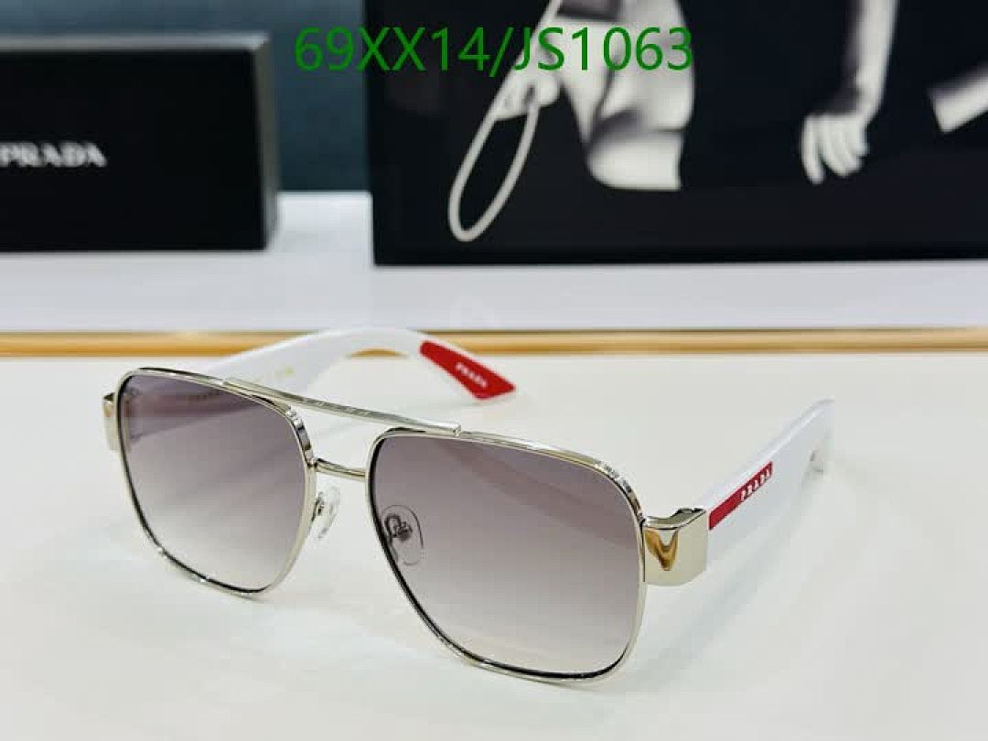 Glasses-Prada Code: JS1063 $: 69USD