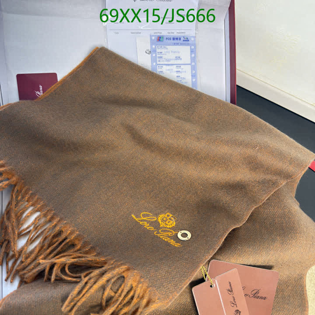 Scarf-Loro Piana Code: JS666 $: 69USD
