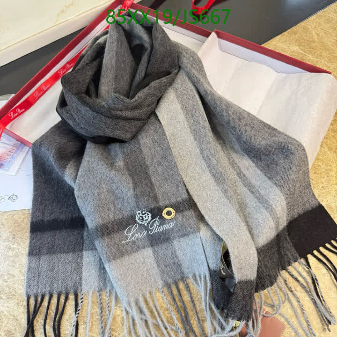 Scarf-Loro Piana Code: JS667 $: 85USD