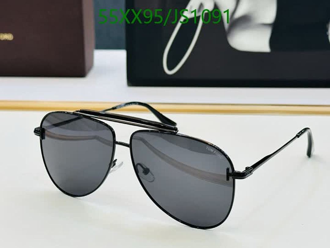 Glasses-Tom Ford Code: JS1091 $: 55USD