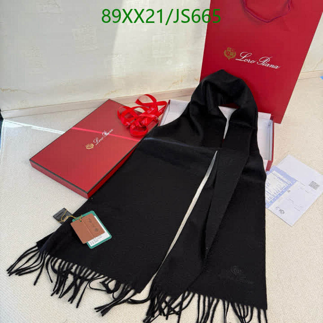Scarf-Loro Piana Code: JS665 $: 89USD