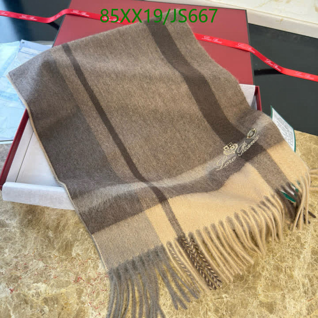 Scarf-Loro Piana Code: JS667 $: 85USD