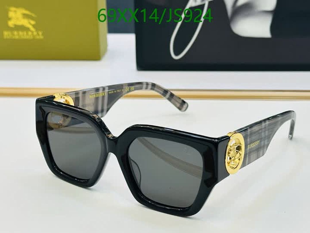 Glasses-Burberry Code: JS924 $: 69USD