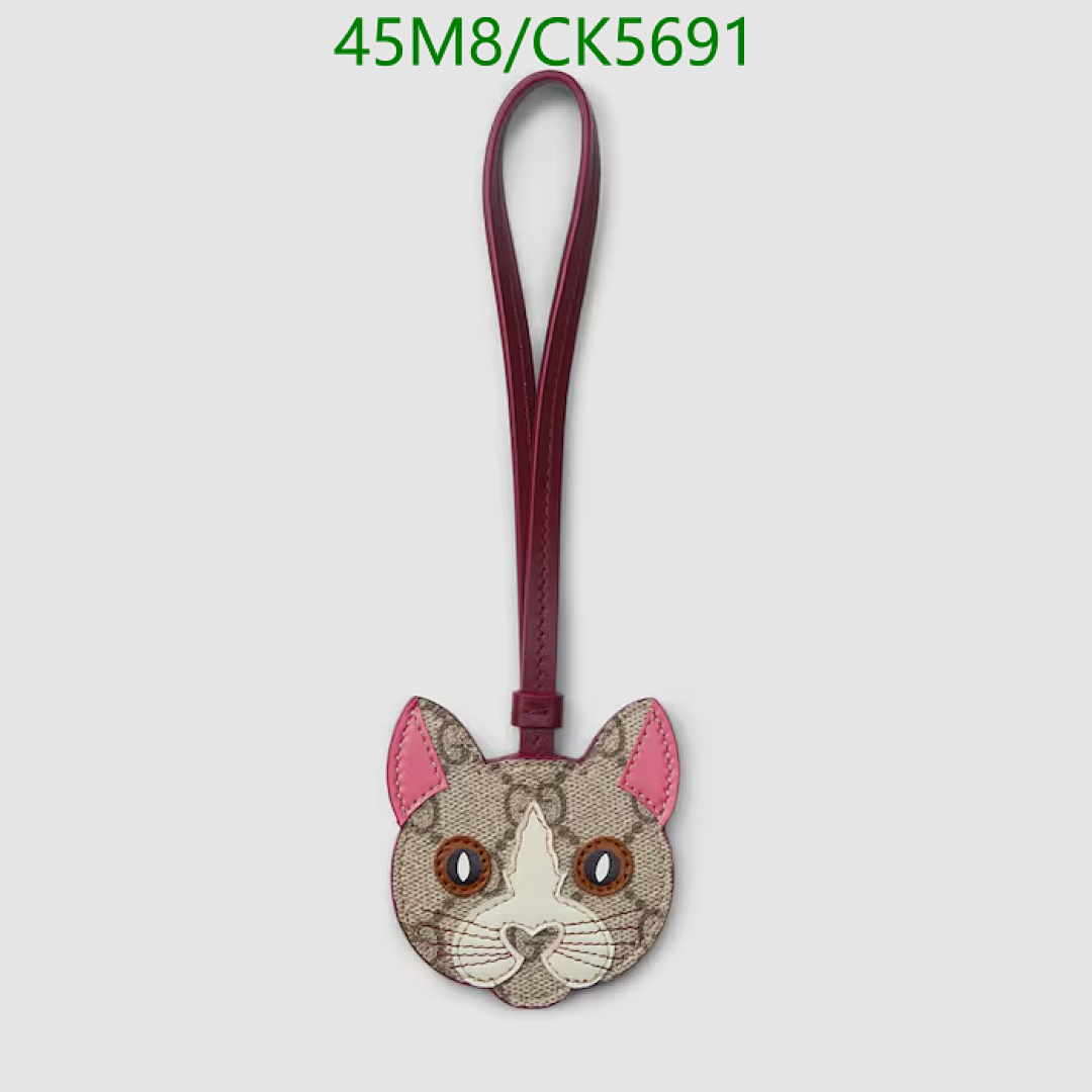 Key pendant-Gucci Code: CK5691 $: 45USD
